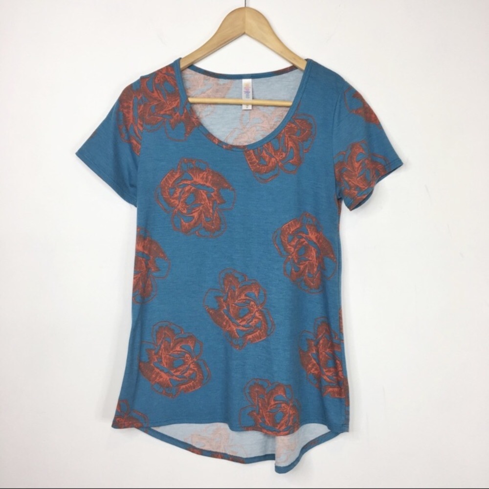 Lularoe Classic blue tee
